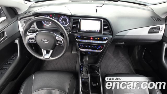 Hyundai Sonata 2018 — photo 10