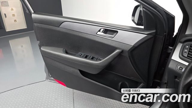 Hyundai Sonata 2018 — photo 15