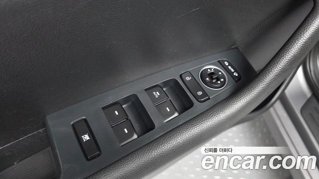 Hyundai Sonata 2018 — photo 28