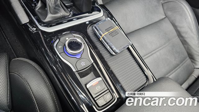 Renault Korea SM6 2016 — photo 25