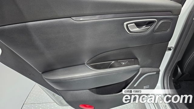 Renault Korea SM6 2016 — photo 15