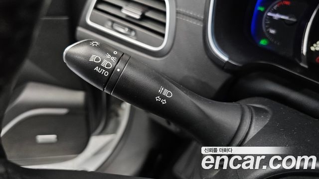 Renault Korea SM6 2016 — photo 30