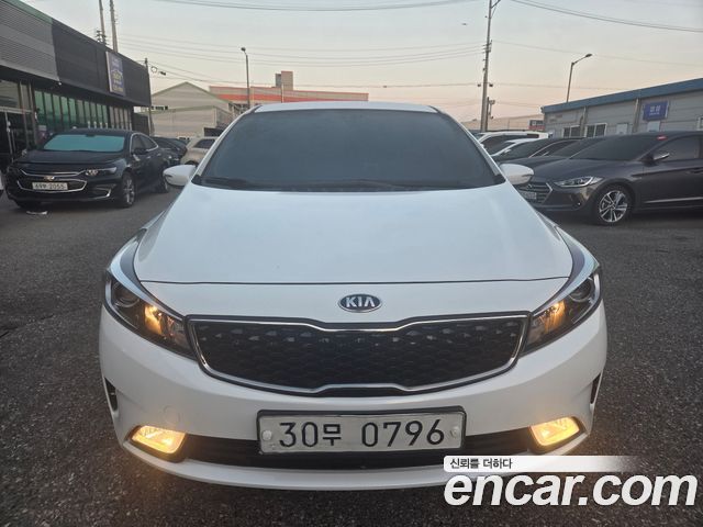Kia K3 2016 — photo 1