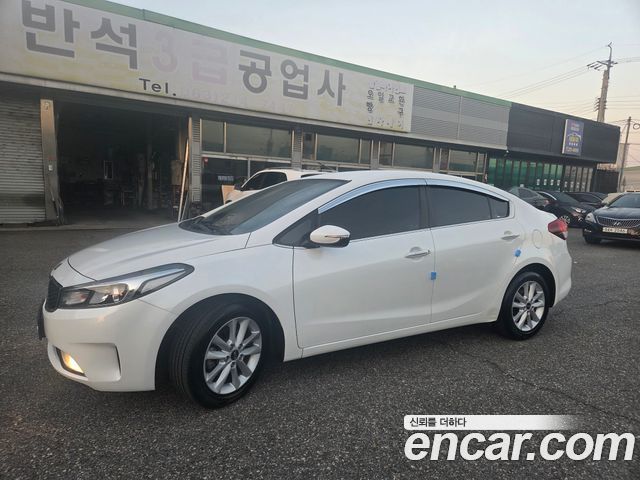 Kia K3 2016 — photo 3
