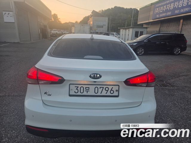 Kia K3 2016 — photo 5