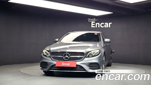 Mercedes-Benz E-Class 2019 — photo 3