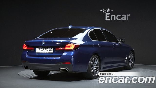 BMW 5-Series 2021 — photo 2