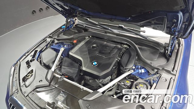 BMW 5-Series 2021 — photo 6