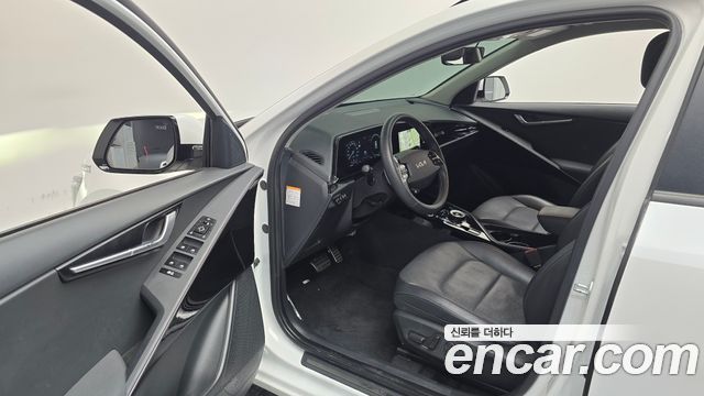 Kia Niro 2022 — photo 13