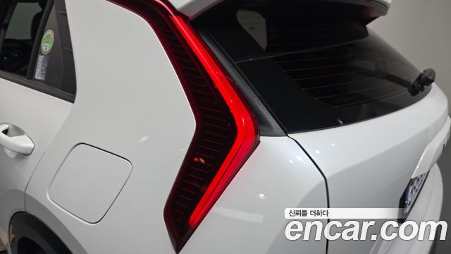 Kia Niro 2022 — photo 9