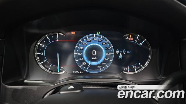 Cadillac Escalade 2019 — photo 11