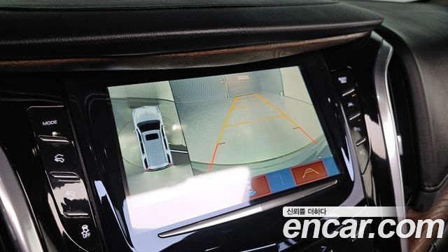 Cadillac Escalade 2019 — photo 21