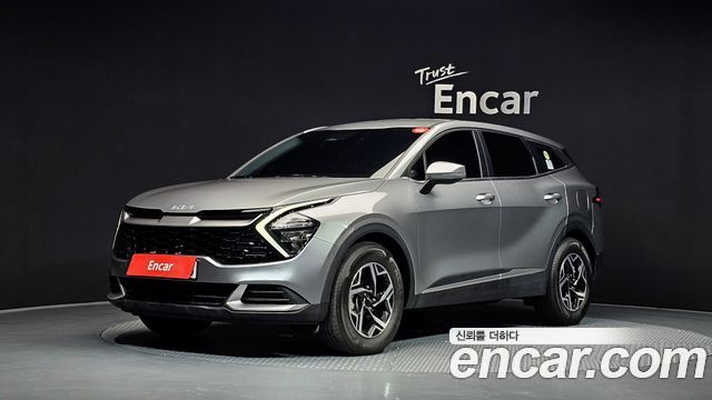 Kia Sportage 2023 — photo 1