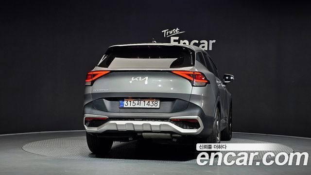 Kia Sportage 2023 — photo 4