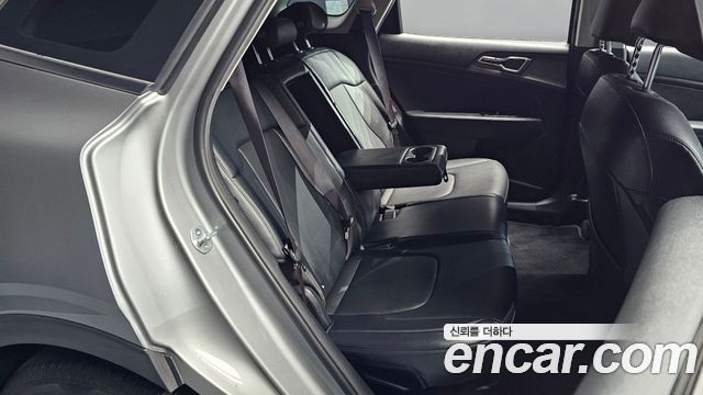 Kia Sportage 2023 — photo 17