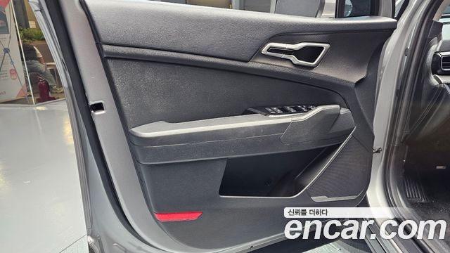 Kia Sportage 2023 — photo 14