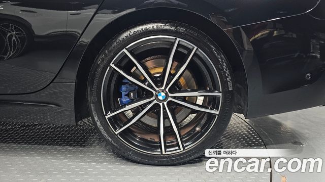 BMW 3-Series 2019 — photo 5