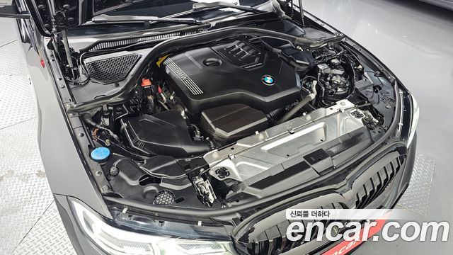BMW 3-Series 2019 — photo 6