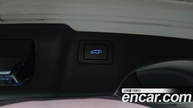 Hyundai Santafe 2016 — photo 25