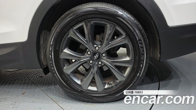Hyundai Santafe 2016 — photo 7