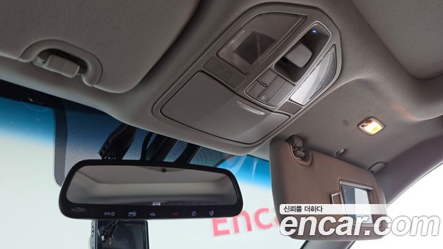 Hyundai Santafe 2016 — photo 28