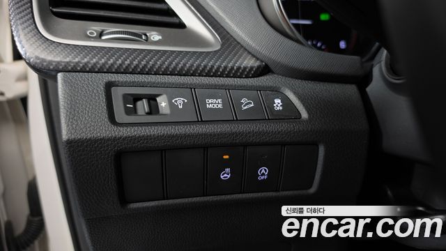 Hyundai Santafe 2016 — photo 30