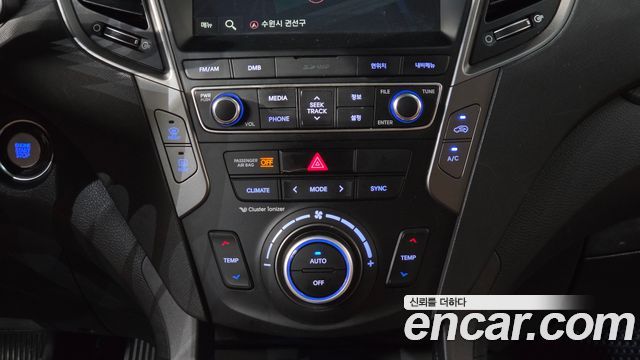Hyundai Santafe 2016 — photo 36