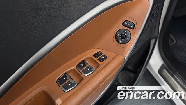 Hyundai Santafe 2016 — photo 37