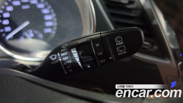 Hyundai Santafe 2016 — photo 39