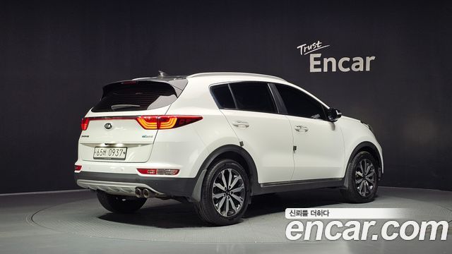 Kia Sportage 2016 — photo 2