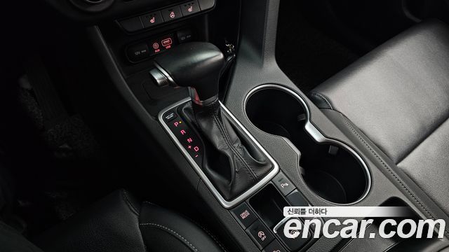 Kia Sportage 2016 — photo 12