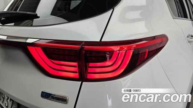 Kia Sportage 2016 — photo 9