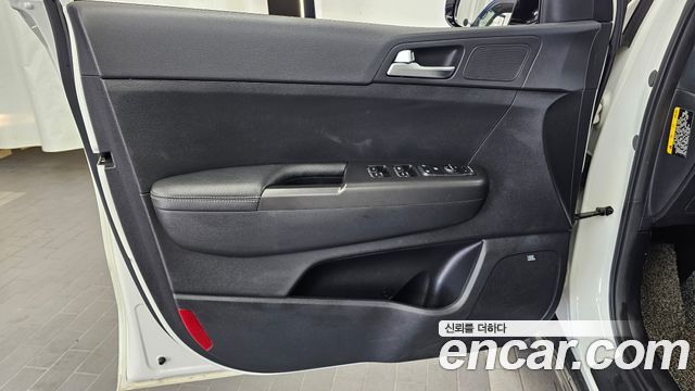 Kia Sportage 2016 — photo 14