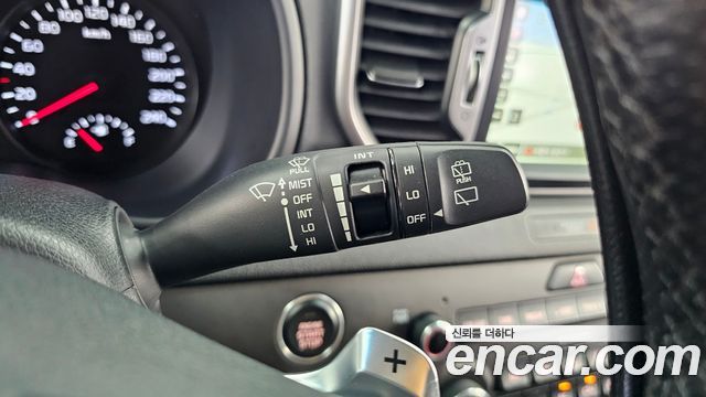 Kia Sportage 2016 — photo 28