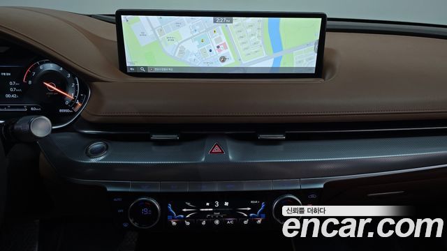 Genesis G80 2021 — photo 18