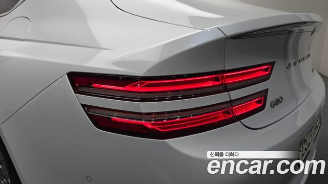 Genesis G80 2021 — photo 9