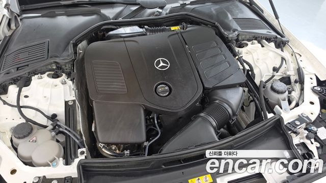 Mercedes-Benz C-Class 2024 — photo 6