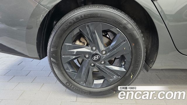 Hyundai AVANTE 2023 — photo 5