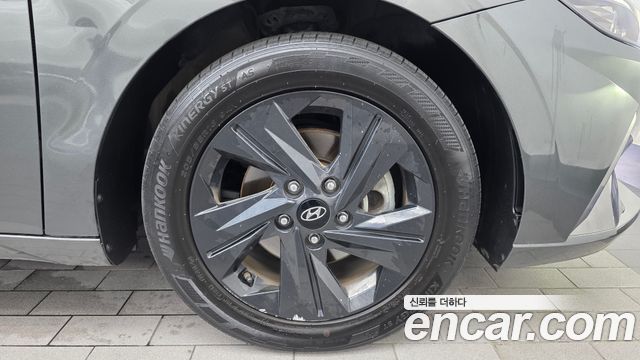 Hyundai AVANTE 2023 — photo 7