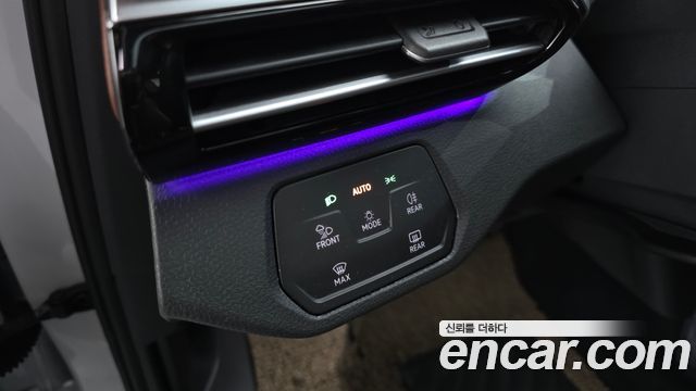 Volkswagen ID.4 2023 — photo 27