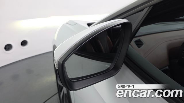 Volkswagen ID.4 2023 — photo 31