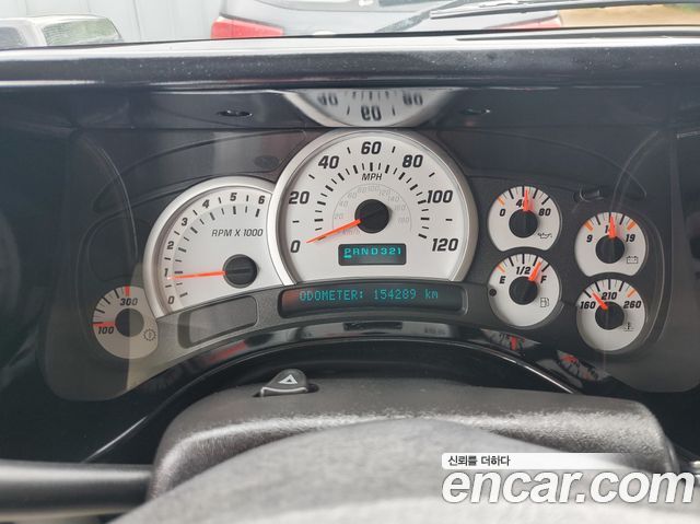 Hummer H2 2004 — photo 8