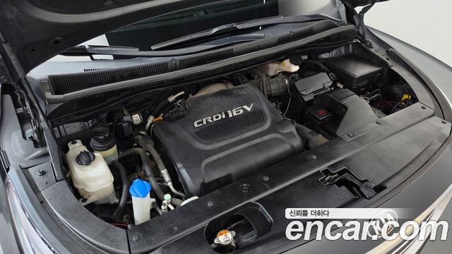 Kia Canival 2015 — photo 6