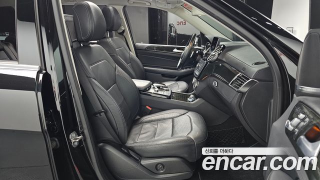 Mercedes-Benz GLS-Class 2018 — photo 17