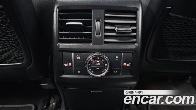 Mercedes-Benz GLS-Class 2018 — photo 29