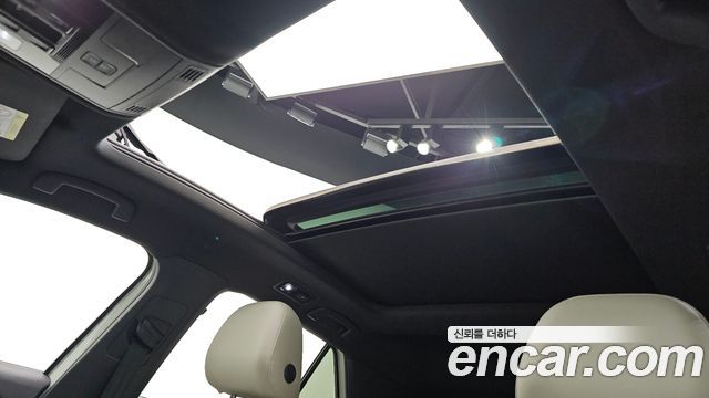 Volkswagen T-Roc 2021 — photo 18