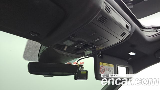 Volkswagen T-Roc 2021 — photo 19