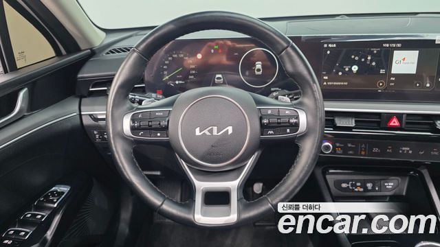 Kia K5 2024 — photo 13
