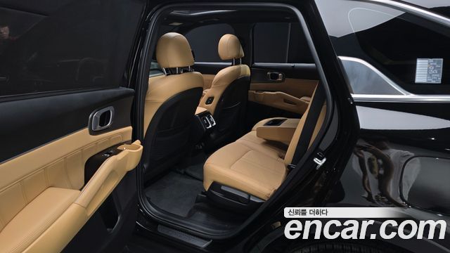 Kia Sorento 2022 — photo 16