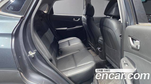 Hyundai Kona 2021 — photo 18
